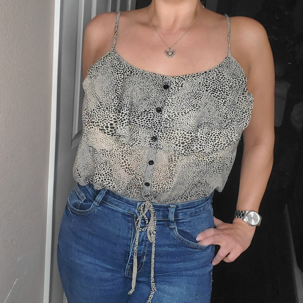 Cropped Cheetah Top